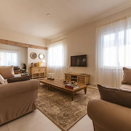 فيلة La Terrazza