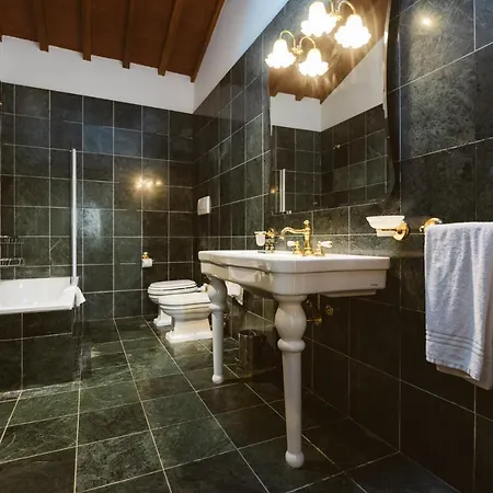 فيلة La Terrazza